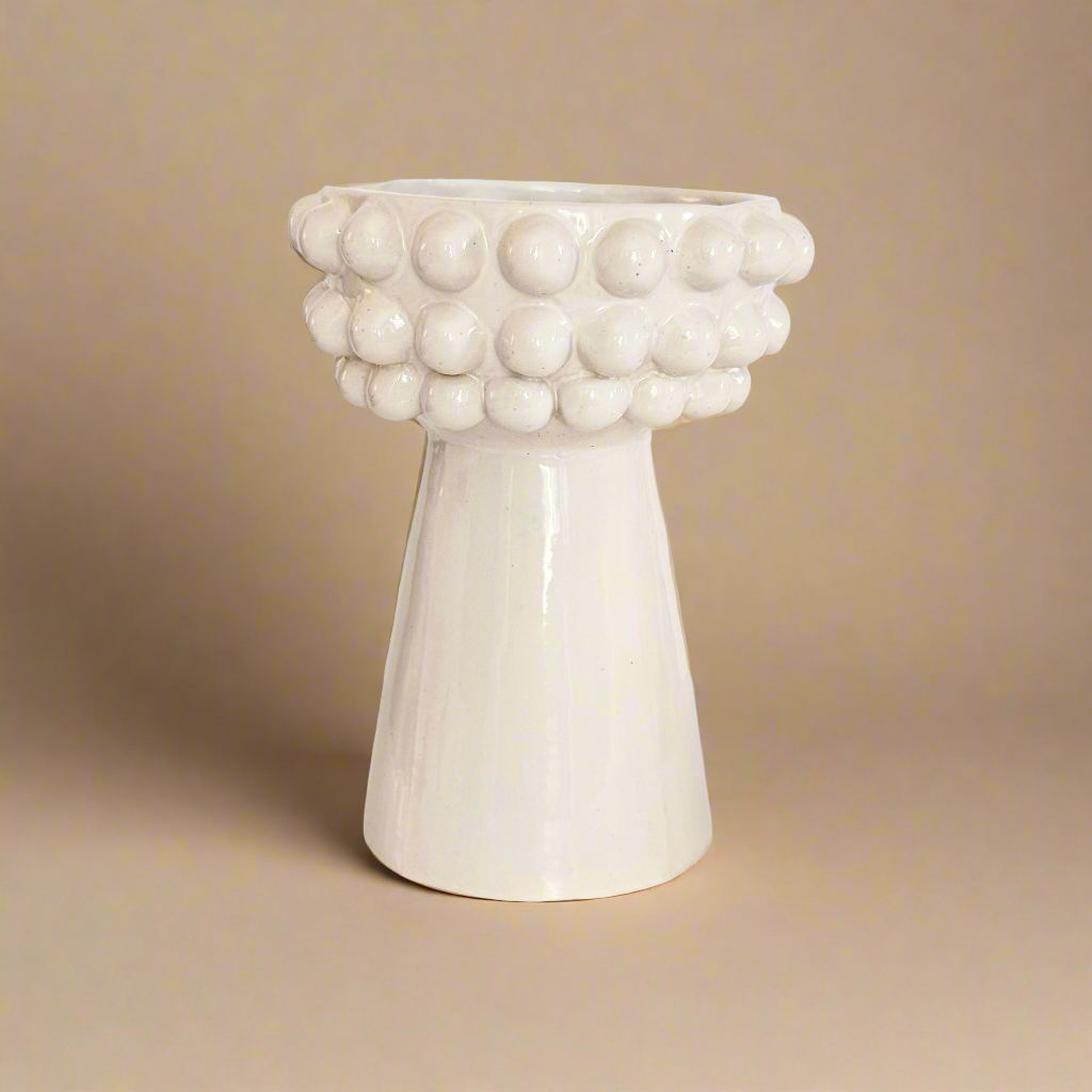 Tall bowl vase with spheres