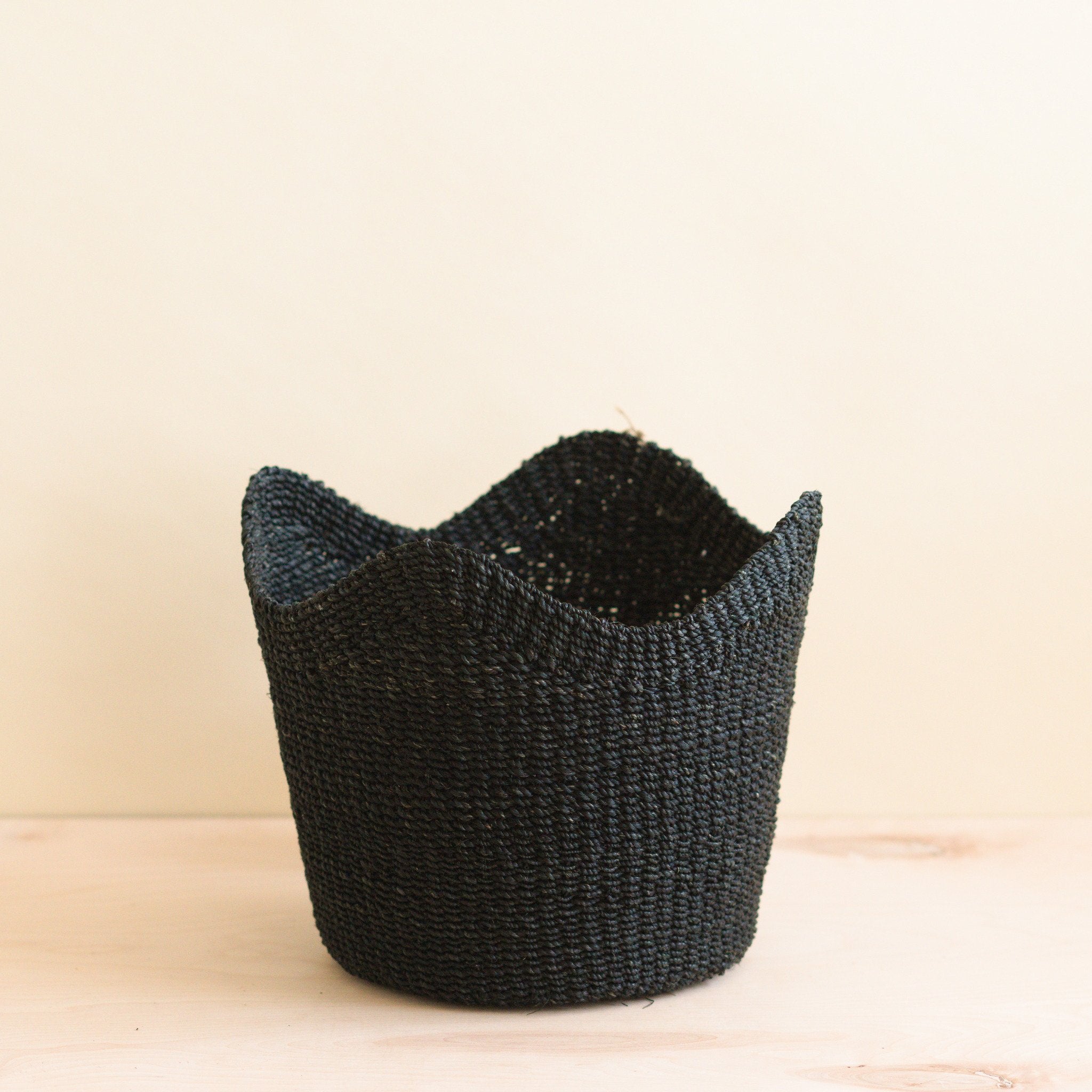 Black Scalloped Basket