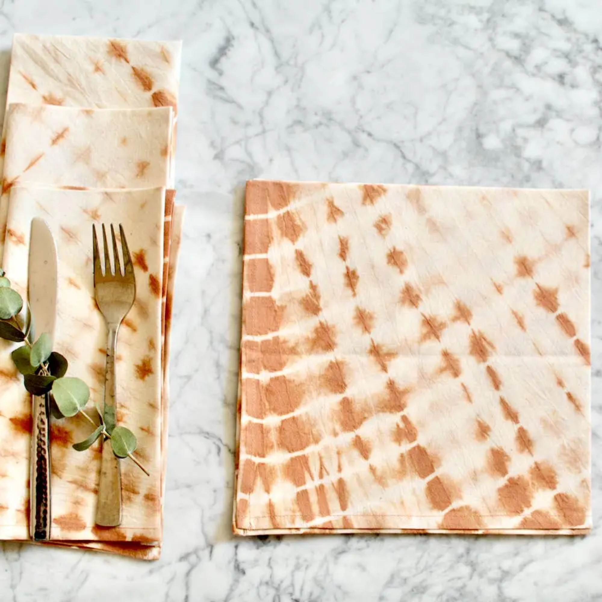 Tie dyed organic cotton dinner napkins- Set of 4