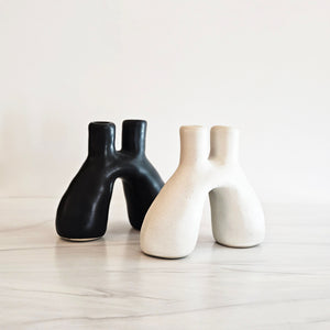 portal vases black and white bone