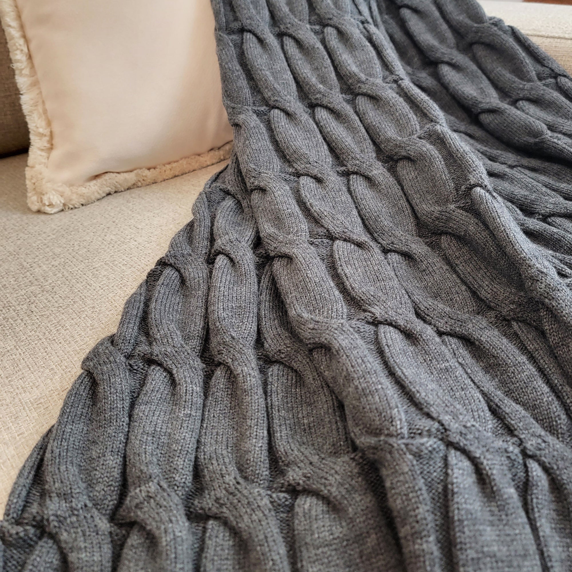 Bruce cable knit blanket charcoal